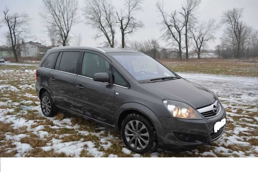 Samochód Opel zafira b