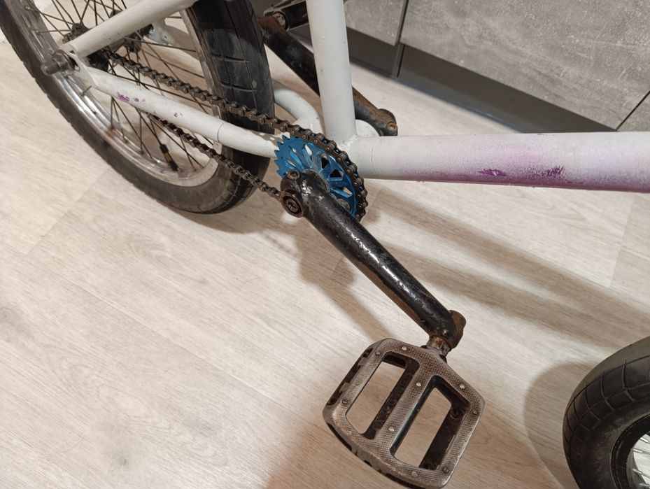 Продам свой BMX на неплохих деталях