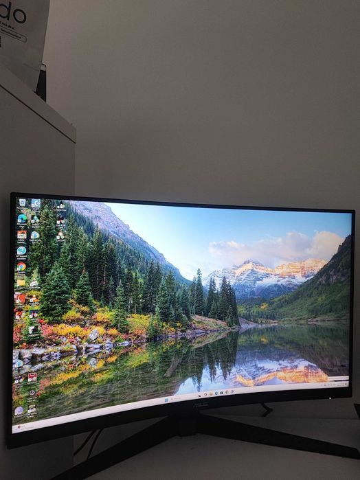NOVO Monitor Gaming ASUS TUF Gaming VG32VQ1B Curvo 32 Polegadas HDR 144hz 2560 x 1440p NOVO