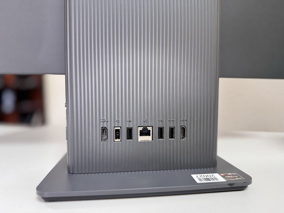 Моноблок Lenovo IdeaCentre 3 24ARR9 / Ryzen 5 7535HS / 16GB RAM / SSD 512GB / 24” FHD IPS