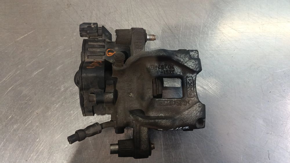 Pinça travão / maxila de travão trás direita FORD Focus IV