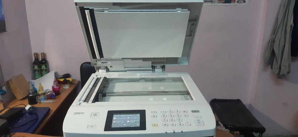 Canon MF411dw в ідеальному стані, зроблено повне ТО