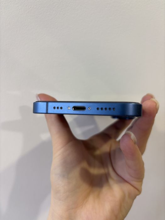 Айфон 13 на 256 Gb