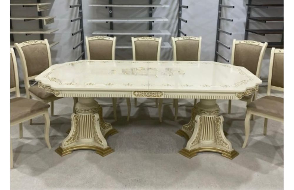 Кухонні набори, Столи та стільці.