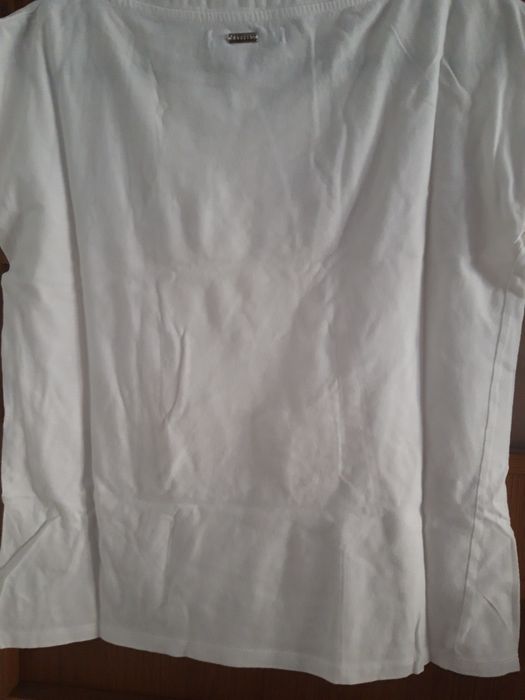 T- shirt damski z krótkim rękawem