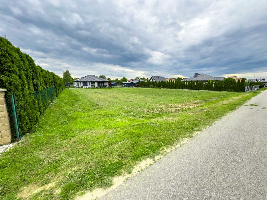 Działka budowlana 1344 m² – spokojna okolica, blisko Radawy - View 2