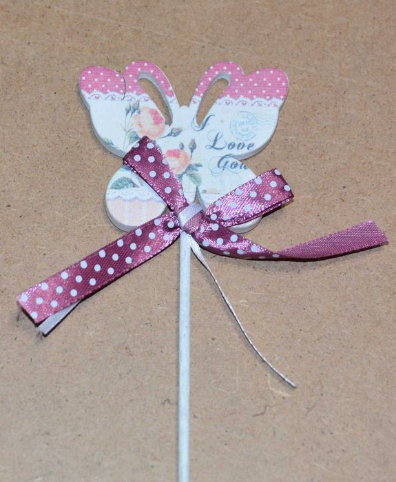 Ozdoba na piku patyku Motyl drewniany 27 cm