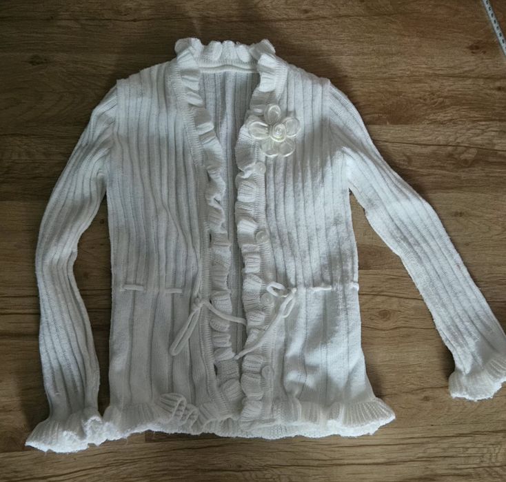Sweter dziewczęcy  128
