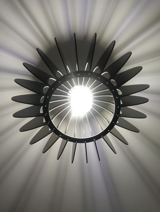 Lampa wisząca czarna