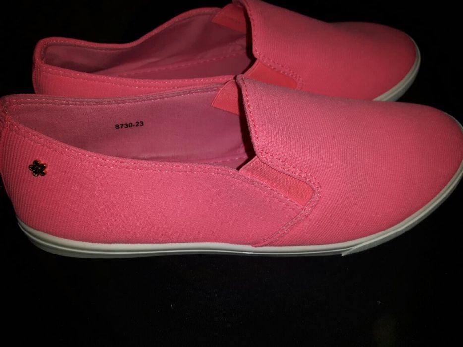 Nowe trampki tenisówki rozmiar 39