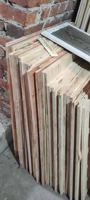 Фанера користована