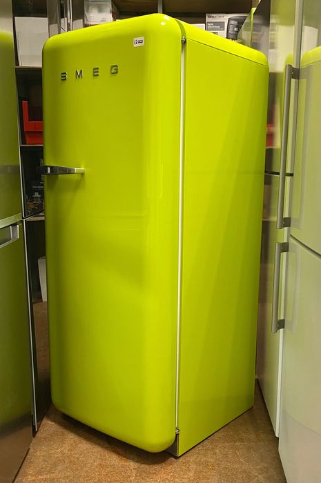 Холодильник SMEG FAB28VE6,