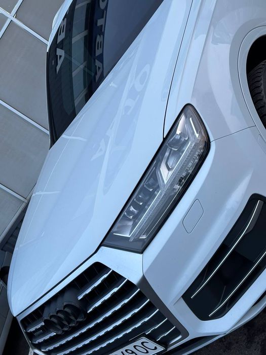 Audi Q7 Premium Plus