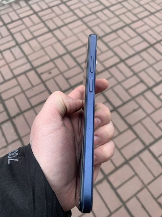 Смартфон Oppo A17