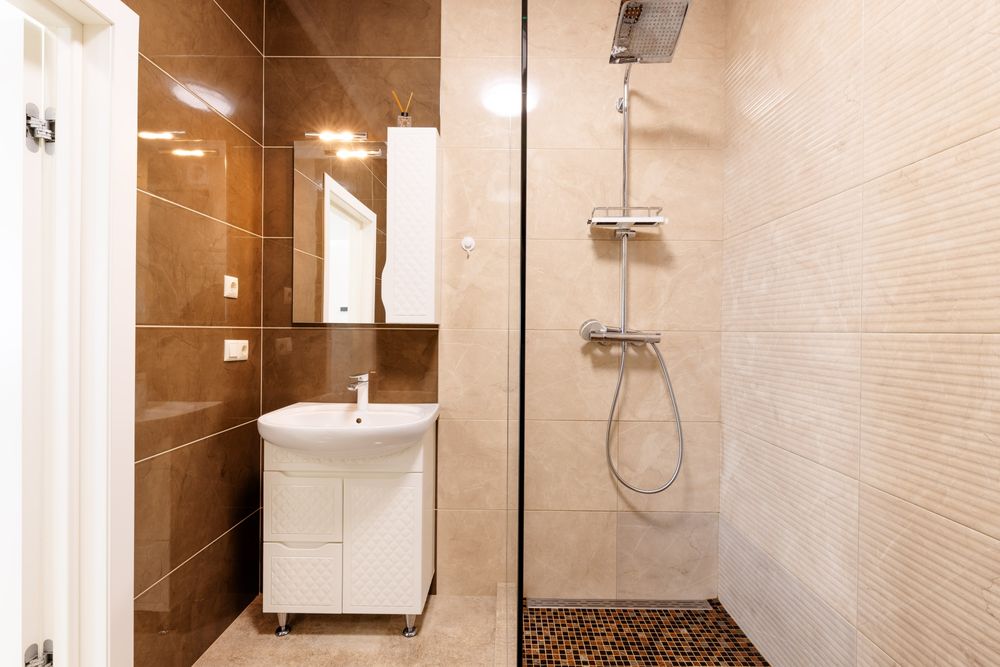 Продаж БУДИНКУ, Щасливе