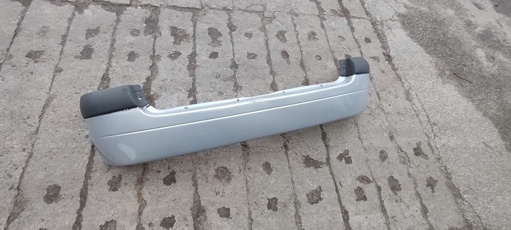 Yaris I lift 068 maska pokrywa silnika i inne