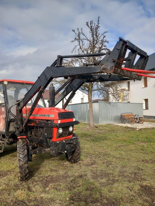 Tur do ursusa c-385 , 912 i pochodne