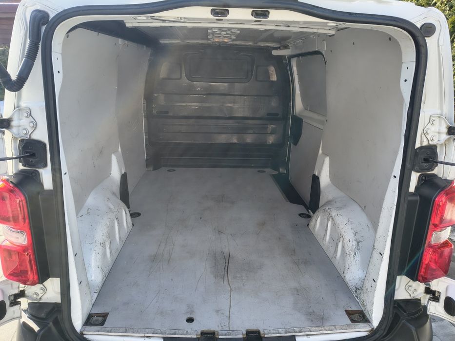 Peugeot Expert 2.0 140km