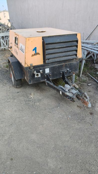 Kompresor śrubowy STRZYŻÓW SC 50sm Rok 2008
