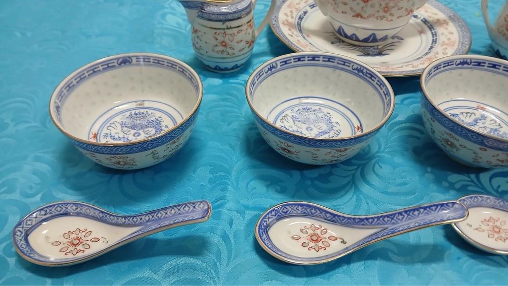 Classic Chinese Tableware445943502498048004
