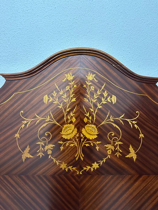 Cama estilo Dona Maria século XVIII