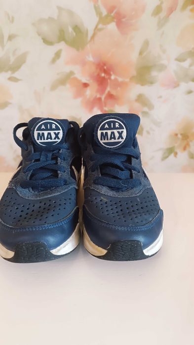 Кроссовки Nike air Max
