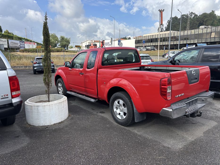 Nissan navara 2.5 dci king cab 2011