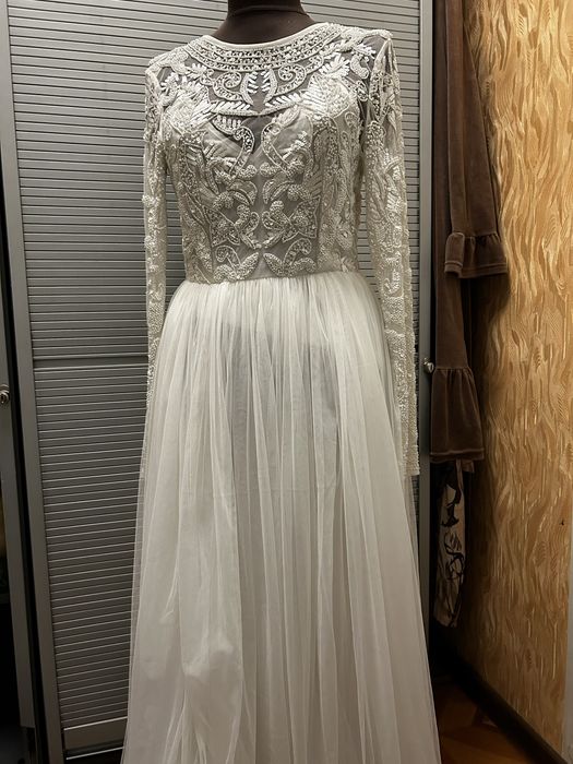 Нова сукня на весілля, вінчання, на випуск, фотосесію