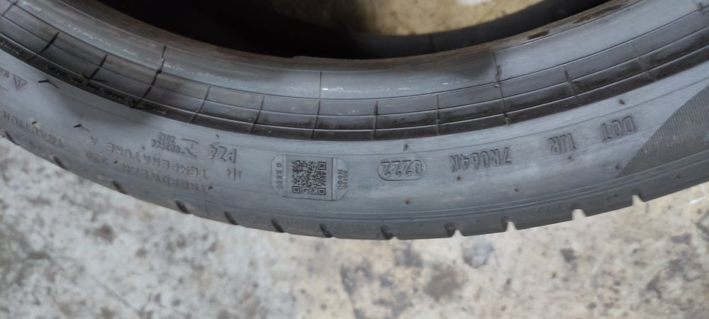 Pneus 315/30/22 Pirelli semi novos