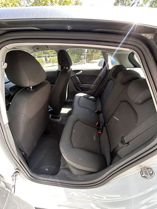 Audi A1 1.6tdi DSG 2012