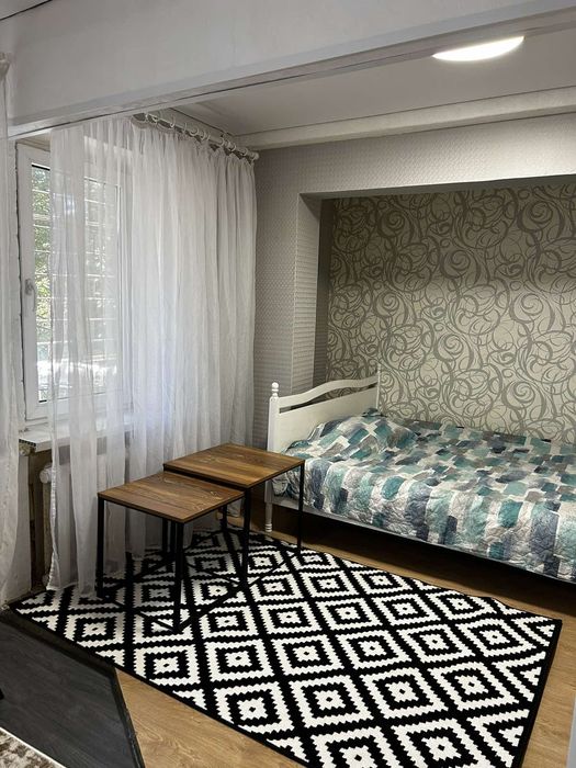 Сдам  1 к квартиру, р-н Площади.