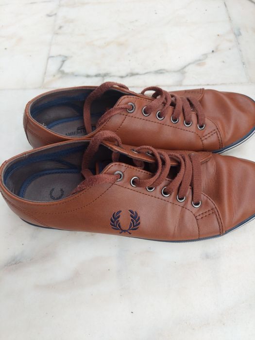 Ténis Fred Perry Nr. 40 Em Muito Bom Estado