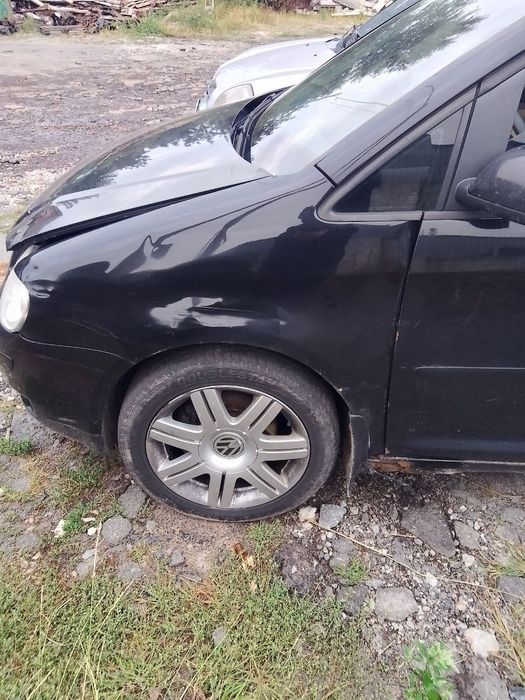 Продам Туран 2006 автомат