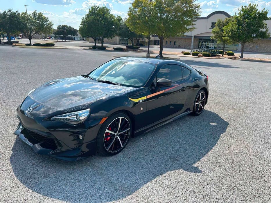 Toyota 86      2018