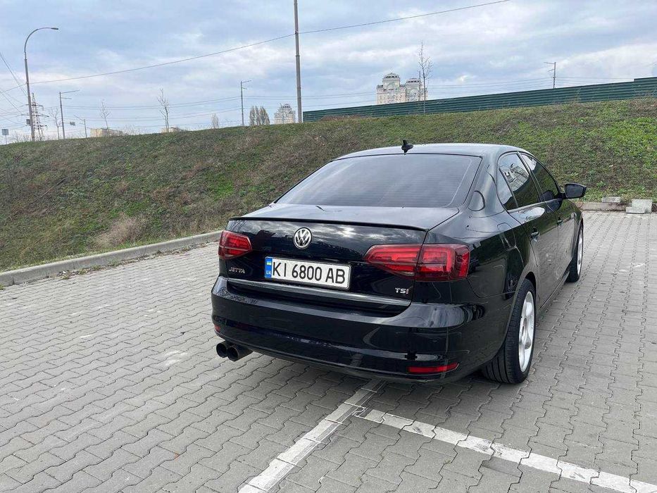 Продам Volkswagen Jetta