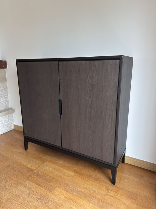 Armário elegante como novocastanho