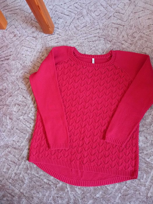 Sweter z Stradivarius  w rozm.L