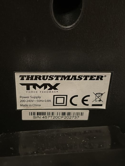 Volante + Pedais Thrustmaster TMX Force Feedback Xbox One / PC