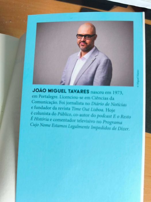 Livro - "José Sócrates em Ascensão" - João Miguel Tavares