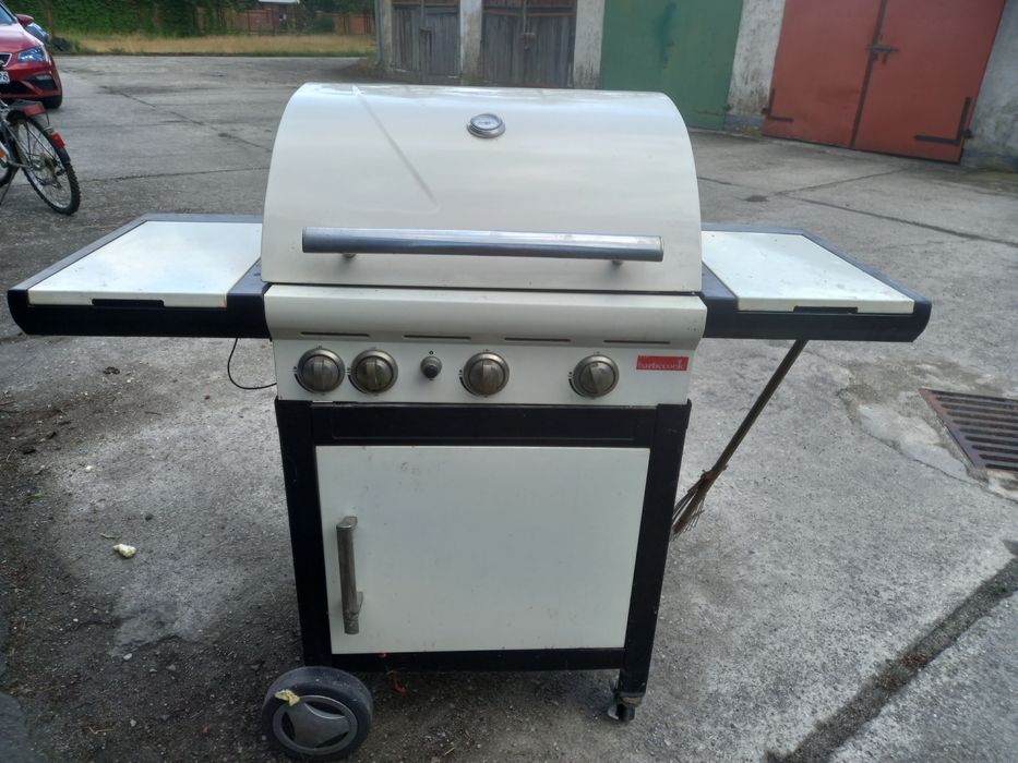 Sprzedam grill gazowy