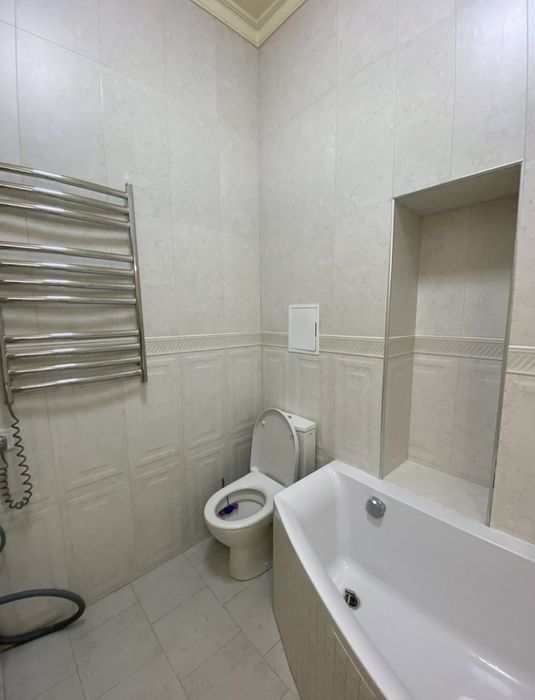 Сдам квартиру в ЖК"Сабанский"/парк Шевченко. Ланжерон. Гардеробная