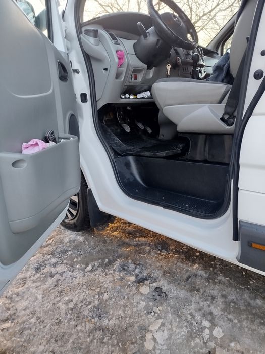 Продам Опель Віваро