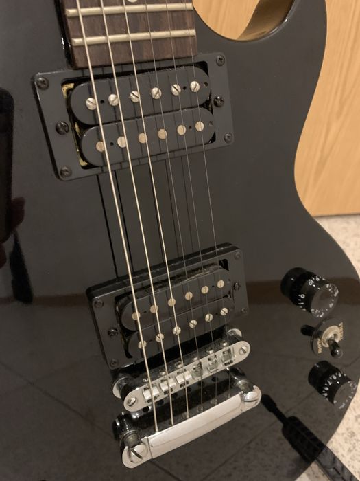 Guitarra & Pedaleira | Troco em Xbox Series S
