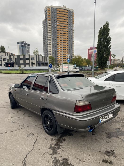 Продам Део Нексію гарну
