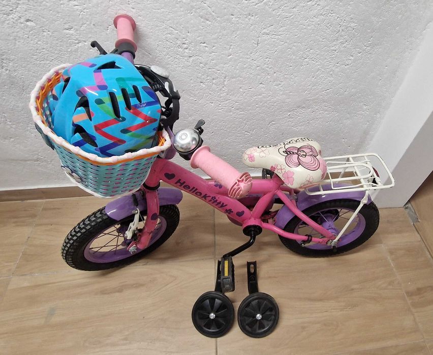 Rowerek dziecięcy 12"kółka boczne kask koszyczek