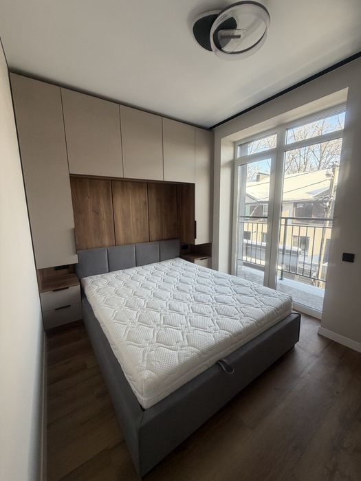 Таунхаус з балконом 100м2. Новий якісний ремонт. Газ