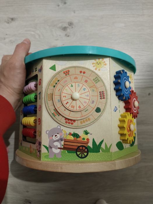 Розвиваючий логічний куб