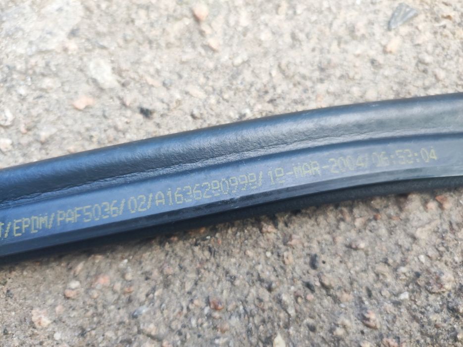 Ущільнювач акумуляторного відсіку ml163