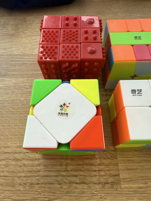 Kostki do ukladania, zestaw speedcubing