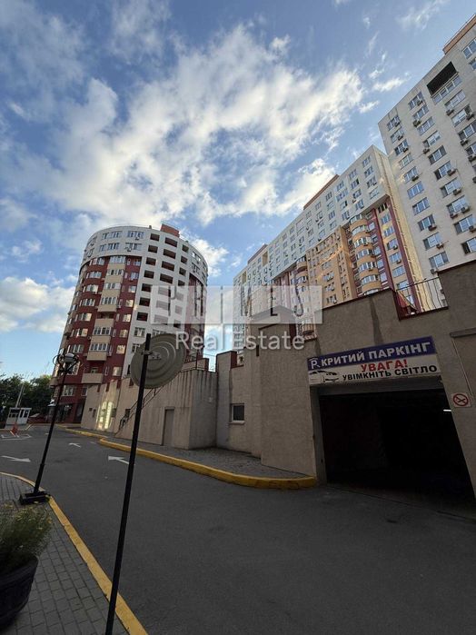 Продажа помещение без ремонта укрытие 650м2 Соломенский Ернста Федора